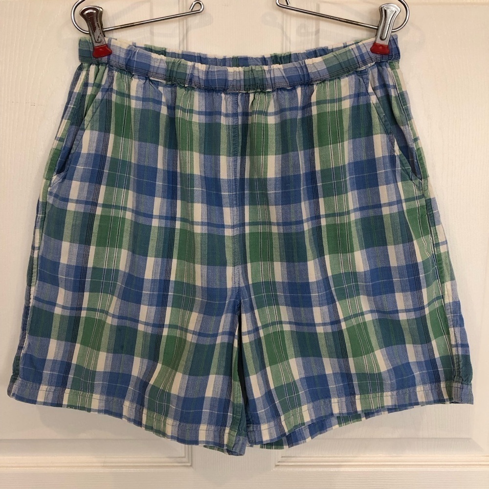 Boxer style shorts plaid loose fit cotton with pockets. Blue and green